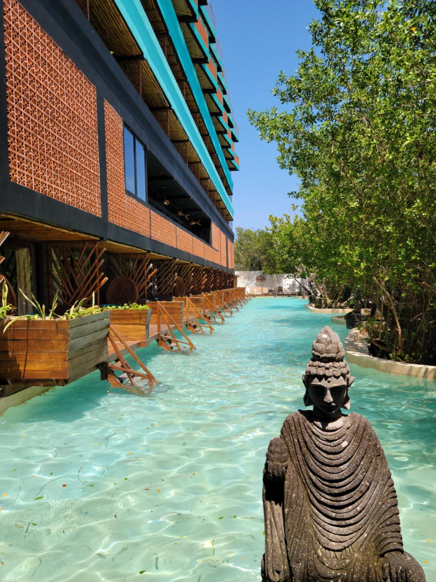 Akuazul Resorts Adults Only Cancun Exterior photo