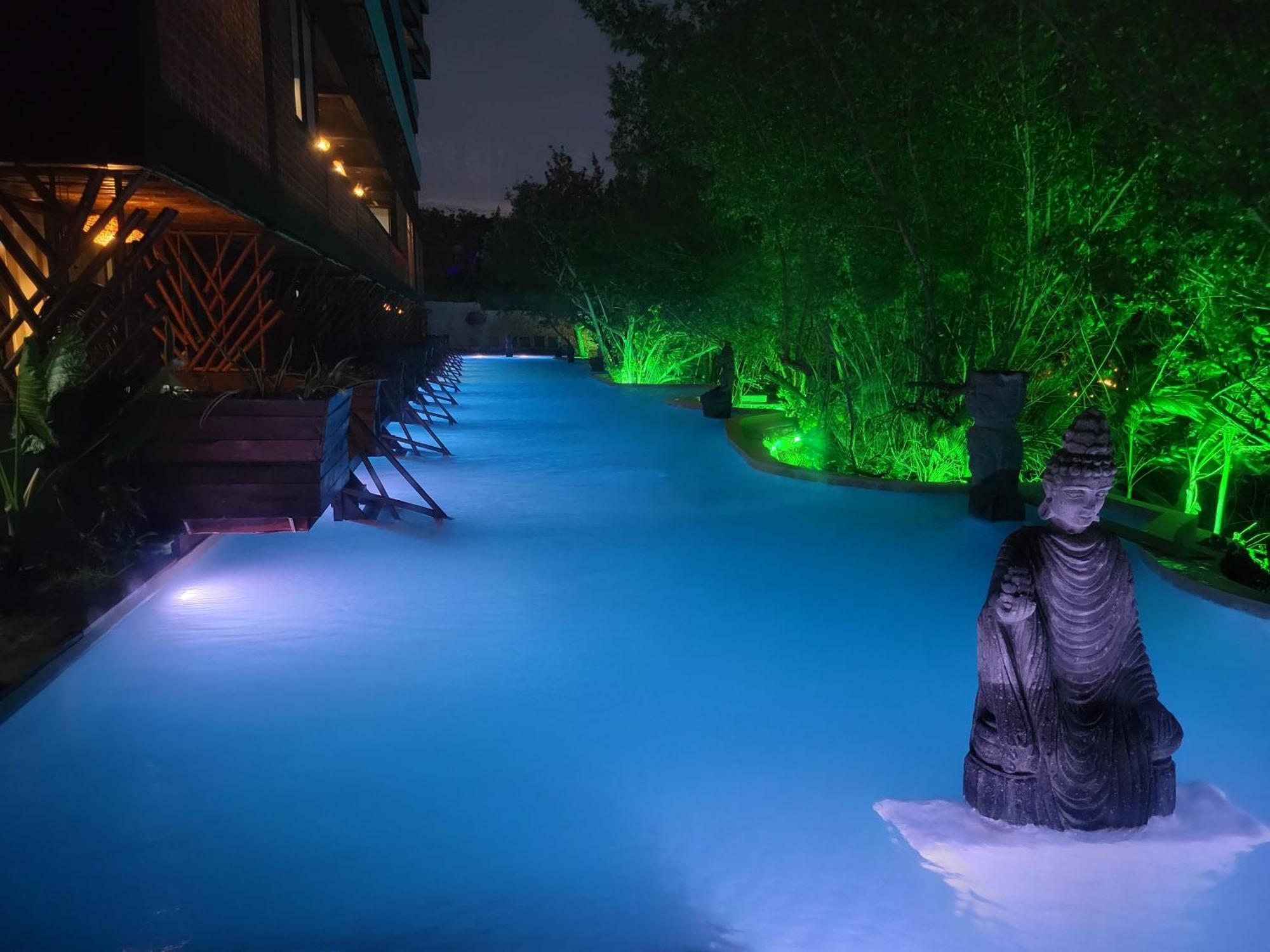 Akuazul Resorts Adults Only Cancun Exterior photo